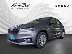 Grau (graphitegrau metallic) Neu 2025 Skoda Fabia Selection Limousine | 18.670 € (Fairer Preis)