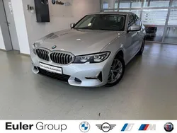 Silber Gebraucht 2019 BMW 320 Luxury Line Limousine | 25.988 € (Guter Preis)