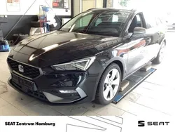 Midnight schwarz metallic Gebraucht 2024 Seat Leon ST FR Kombi | 26.820 € (Fairer Preis)
