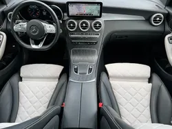 Weiß Gebraucht 2021 Mercedes GLC300e SUV | 38.600 € (Teuer)