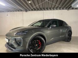 Aventuringrünmetallic Gebraucht 2025 Porsche Macan SUV | 104.890 € (Fairer Preis)