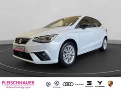 Weiss Gebraucht 2024 Seat Ibiza FR Limousine | 19.890 € (Fairer Preis)