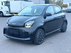 Schwarz Gebraucht 2021 Smart ForFour Electric Drive Limousine | 7.500 € (Guter Preis)