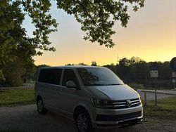 Silber Gebraucht 2016 VW Multivan Van | 29.990 € (Etwas zu teuer)