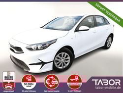 Weiss Neu 2025 Kia Ceed Comfort Limousine | 21.488 € (Guter Preis)