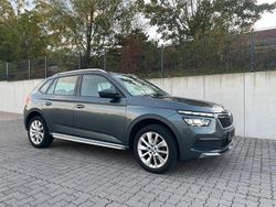 Grau Gebraucht 2020 Skoda Kamiq Style SUV | 16.900 € (Guter Preis)