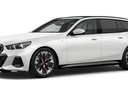 Gebraucht 2024 BMW 540 Kombi | 94.510 €