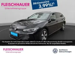 Schwarz Gebraucht 2024 VW Passat IQ Drive Kombi | 30.470 € (Etwas zu teuer)