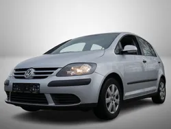 Silber Gebraucht 2005 VW Golf Plus Cross Trendline Van / Kleinbus | 4.290 € (Etwas zu teuer)