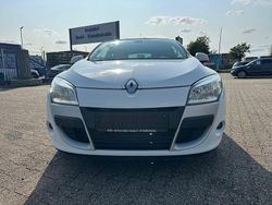 Weiß Gebraucht 2010 Renault Mégane III Coupé | 4.800 € (Fairer Preis)