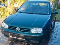 Gebraucht 2002 VW Golf IV Basis Limousine | 950 € (Superpreis)