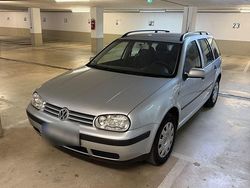 Silber Gebraucht 2005 VW Golf IV Kombi | 1.250 € (Superpreis)