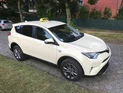 Schwarz Gebraucht 2018 Toyota RAV4 Comfort SUV | 15.100 €