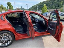 Orange Gebraucht 2019 BMW 330 Sport Line Limousine | 24.700 € (Teuer)