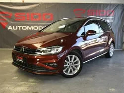 Cranberry red metallic (rot) Gebraucht 2018 VW Golf VII Highline Limousine | 17.480 € (Fairer Preis)