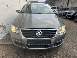 Grau Gebraucht 2005 VW Passat Comfortline Limousine | 2.999 € (Fairer Preis)