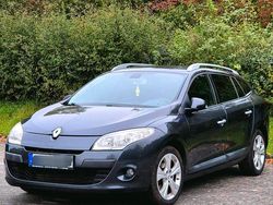 Schwarz Gebraucht 2010 Renault Mégane III Dynamique Kombi | 2.499 € (Fairer Preis)