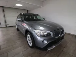 Grau Gebraucht 2011 BMW X1 SUV | 7.490 € (Fairer Preis)