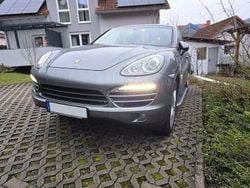 Grau Gebraucht 2013 Porsche Cayenne Platinum Edition SUV | 23.500 € (Superpreis)
