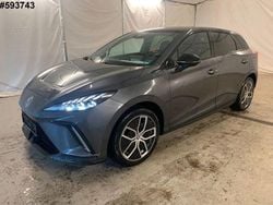 Grau Gebraucht 2023 MG MG4 EV Luxury Kleinwagen | 18.450 € (Guter Preis)