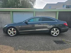 Grau Gebraucht 2010 Mercedes E350 Coupé | 12.950 € (Etwas zu teuer)