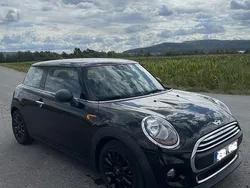 Schwarz Gebraucht 2017 Mini ONE Kleinwagen | 11.190 € (Guter Preis)