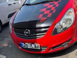 Rot Gebraucht 2010 Opel Corsa Color Edition Kleinwagen | 4.399 € (Etwas zu teuer)
