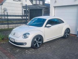 Weiß Gebraucht 2012 VW Beetle Edition Limousine | 7.800 €