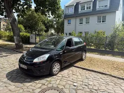 Schwarz Gebraucht 2010 Citroën C4 Van / Kleinbus | 1.800 €