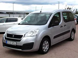 Aluminiumgrau/metallic Gebraucht 2018 Peugeot Partner Tepee Van / Kleinbus | 6.999 € (Superpreis)