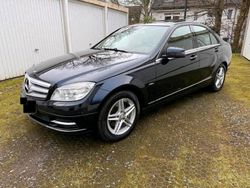 Blau Gebraucht 2010 Mercedes C220 Avantgarde Limousine | 8.600 € (Etwas zu teuer)