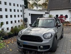 Grau Gebraucht 2017 Mini Cooper S Countryman SUV | 17.700 € (Fairer Preis)