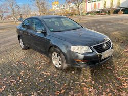 Beige Gebraucht 2009 VW Passat Limousine | 4.999 € (Etwas zu teuer)