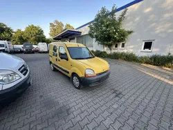 Gelb Gebraucht 2002 Renault Kangoo Van / Kleinbus | 2.290 €