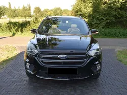 Schwarz Gebraucht 2019 Ford Kuga ST-Line SUV | 15.600 € (Guter Preis)