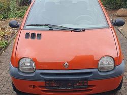 Orange Gebraucht 1999 Renault Twingo Kleinwagen | 1.199 € (Fairer Preis)