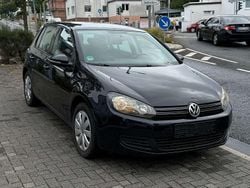 Schwarz Gebraucht 2010 VW Golf VI Comfortline Kleinwagen | 2.999 € (Guter Preis)