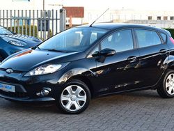 Schwarz Gebraucht 2012 Ford Fiesta Champions Edition Kleinwagen | 4.290 € (Fairer Preis)