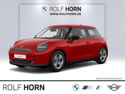 Chili red uni Gebraucht 2024 Mini Cooper Kleinwagen | 28.280 € (Fairer Preis)