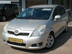Silber Gebraucht 2009 Toyota Corolla Verso Van / Kleinbus | 3.990 € (Fairer Preis)