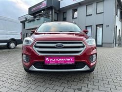 Rot Gebraucht 2018 Ford Kuga Titanium SUV | 14.290 € (Fairer Preis)