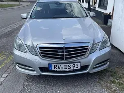 Grau Gebraucht 2010 Mercedes E350 Elegance Kombi | 6.000 € (Guter Preis)