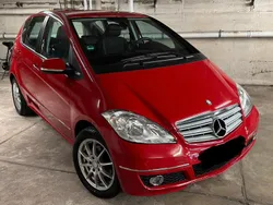 Rot Gebraucht 2011 Mercedes A160 Avantgarde Limousine | 7.999 € (Etwas zu teuer)