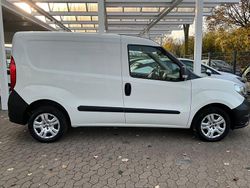 Weiß Gebraucht 2016 Fiat Doblò Basis Van / Kleinbus | 7.950 € (Guter Preis)
