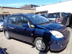 Blau Gebraucht 2002 Toyota Corolla Verso Van / Kleinbus | 1.750 € (Superpreis)