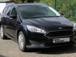 Schwarz Gebraucht 2017 Ford Focus Trend Kombi | 5.690 € (Guter Preis)