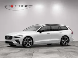 Weiß Gebraucht 2024 Volvo V60 Plus Kombi | 49.900 €
