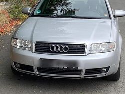 Silber Gebraucht 2004 Audi A4 Kombi | 1.950 € (Guter Preis)