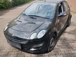Schwarz Gebraucht 2004 Smart ForFour Kleinwagen | 2.300 €