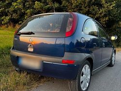 Blau Gebraucht 2001 Opel Corsa Kleinwagen | 500 € (Superpreis)